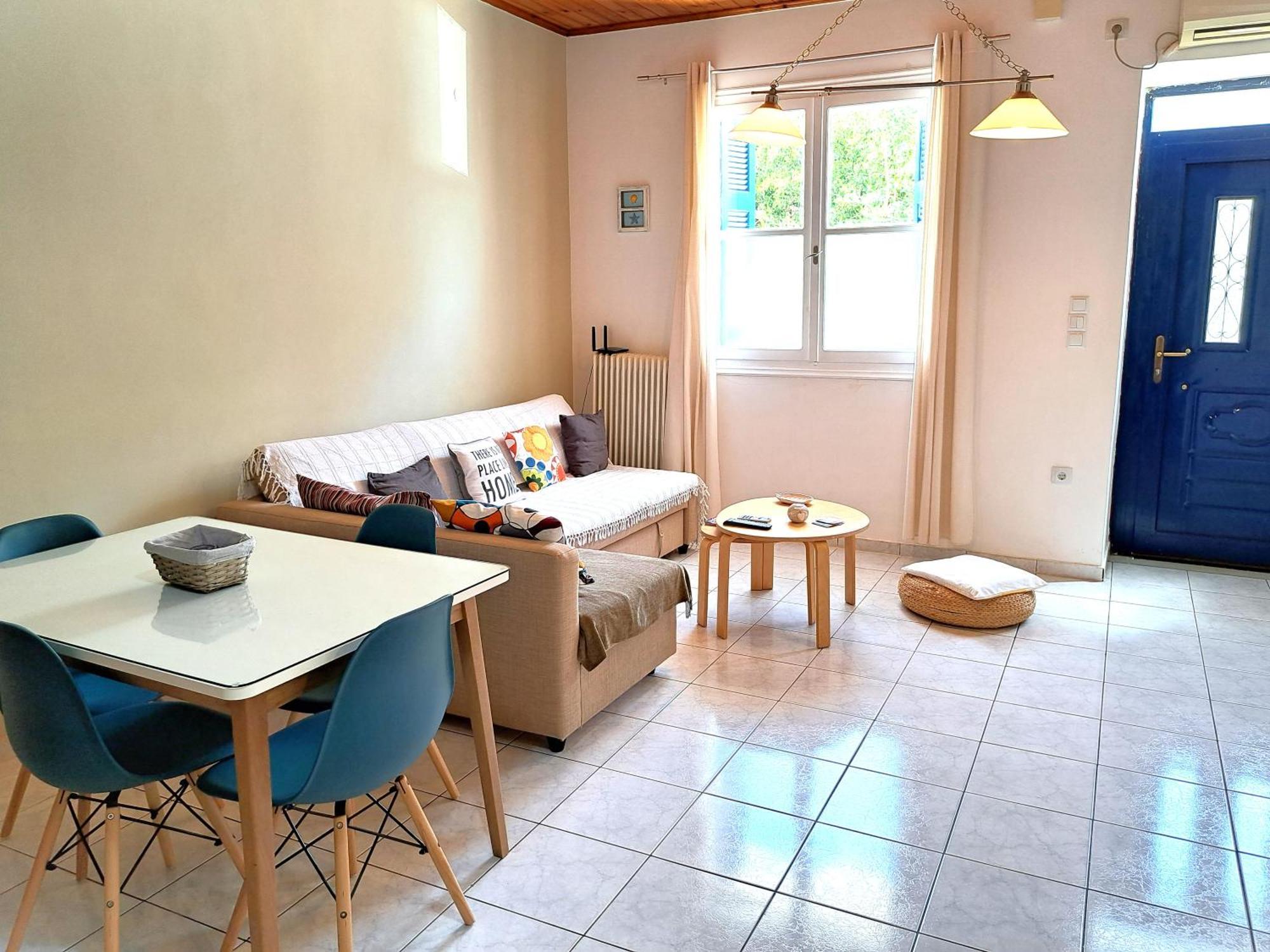 Family Stone Apartment Kyparissia Ngoại thất bức ảnh